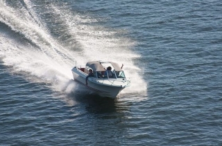  sail with total freedom
